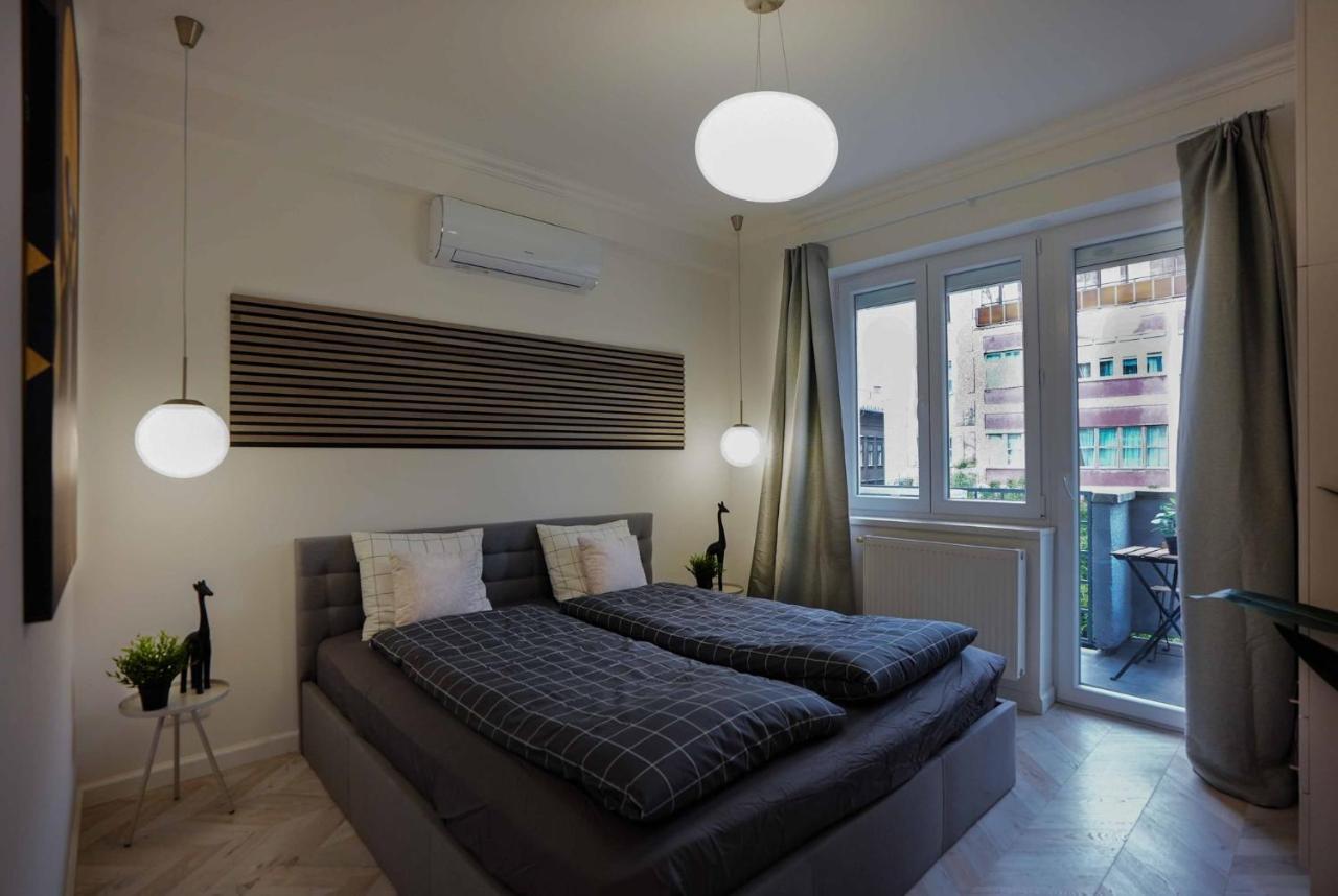 Corvin Avenue Premium Central Apartment Budapeste Exterior foto